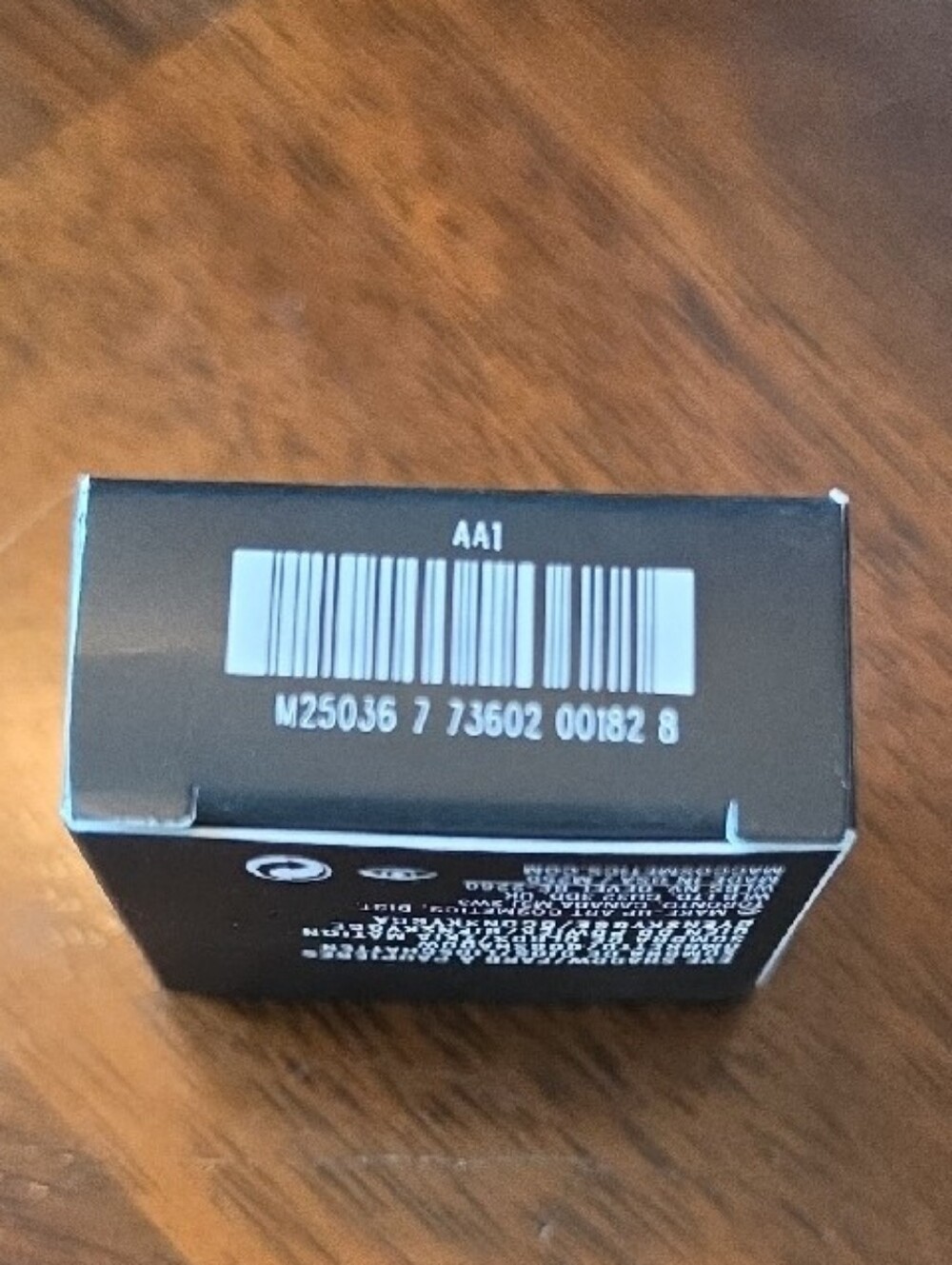 MAC Cosmetics Single Eyeshadow — Swiss Chocolate Matte - Picture 3 of 3